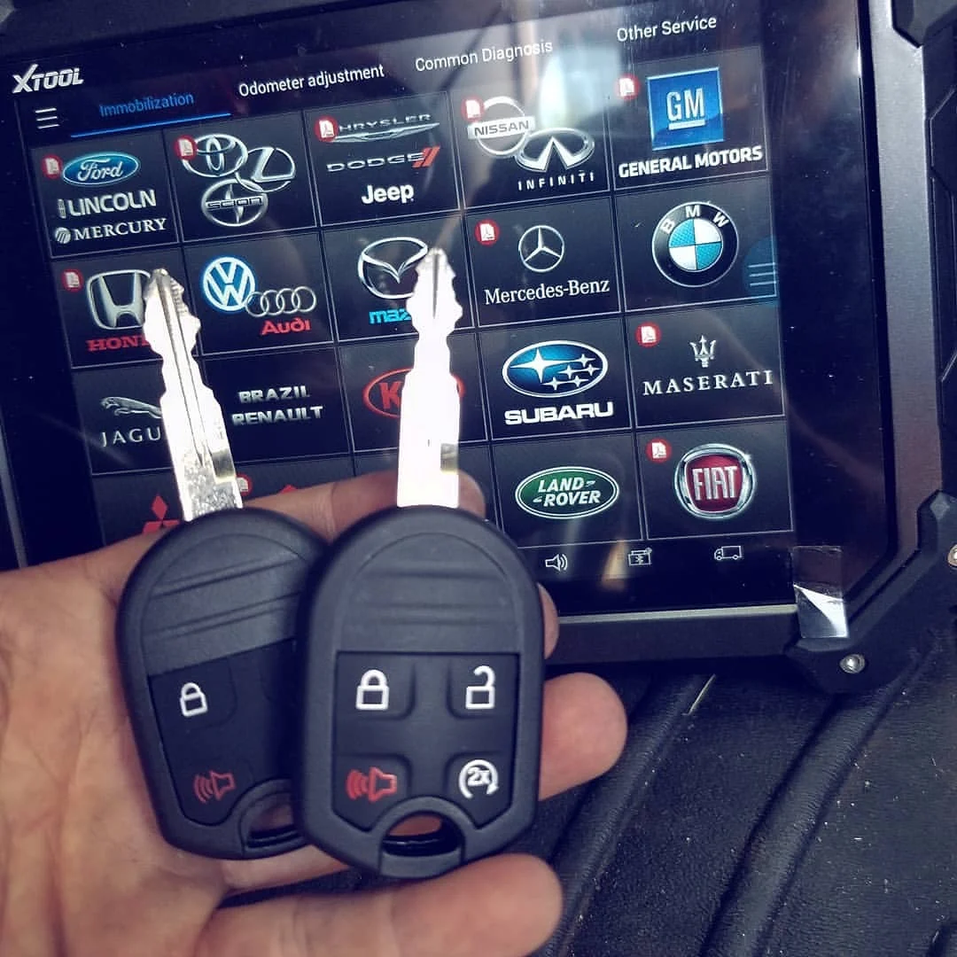 Ford keys with an automotive programming tool