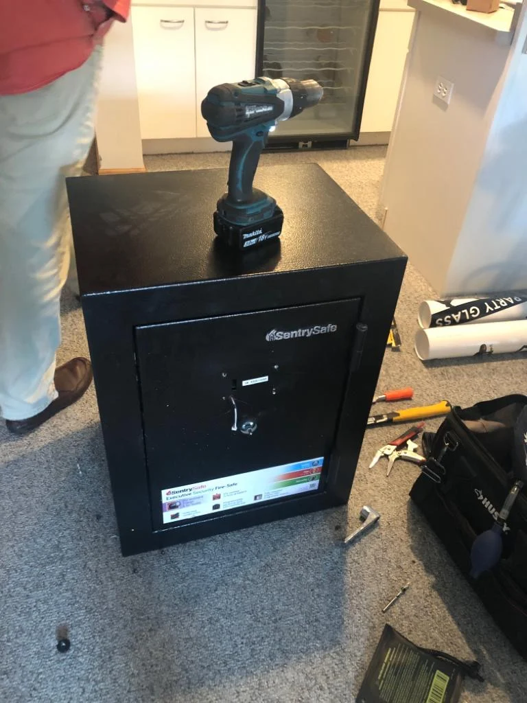 Safe with locksmith tools